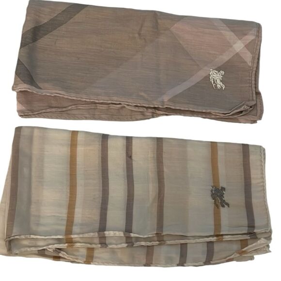 2 Burberry Beige and Cream Checkered handkerchiefs Scarves - Picture 1 of 8
